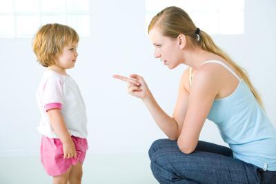 TEACHING SELF-CONTROL VS CONTROLLING YOUR CHILD